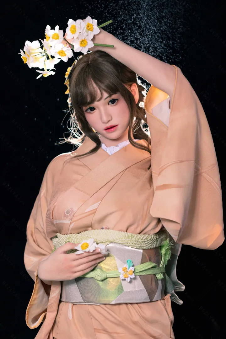 162cm (5ft4) E-Cup Lightweight Silicone Sex Doll, Movable Jaw Head Hellianthus